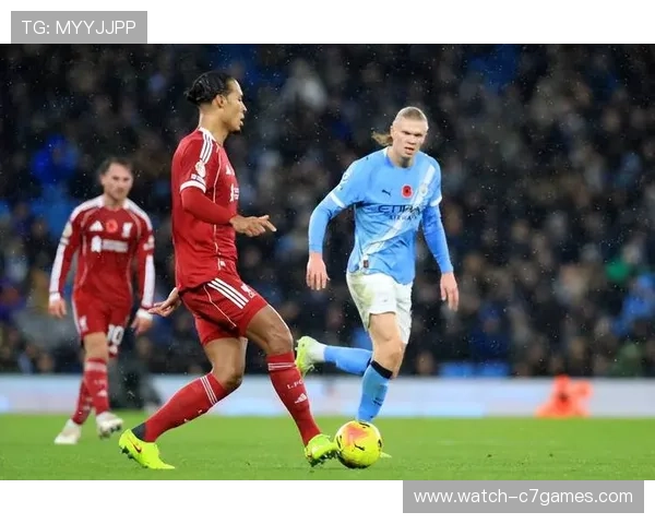 英超争冠格局突变豪门对决引爆周末焦点大战悬念再升级全城瞩目