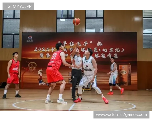 中国篮球联赛新赛季开幕多队强势出击冠军争夺战一触即发