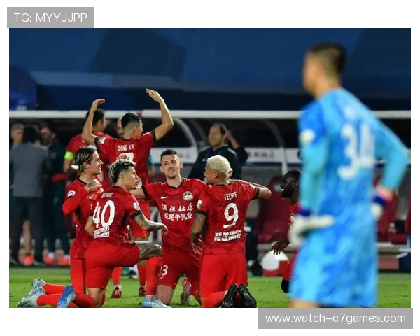 新赛季焦点对决引爆球迷热情多队争锋赛场格局迎来重大变化