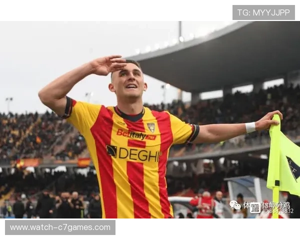 莱切俱乐部最新动态解析 球队备战新赛季阵容调整揭秘